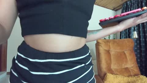 Snapshot of emigomez_ chatting on 14, 12, 2024 Emilia Gomez online show from 14, 12, 2024