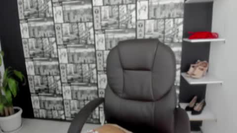 Snapshot of emigomez_ chatting on 10, 2, 2025 Emilia Gomez online show from 10, 2, 2025