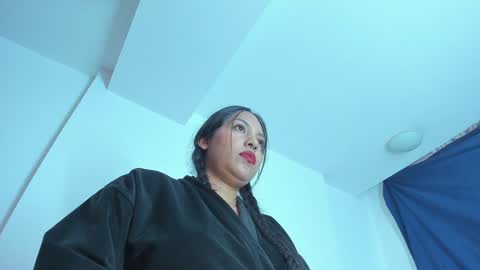 Snapshot of emiily15_ chatting on 28, 1, 2025 Emi online show from 28, 1, 2025