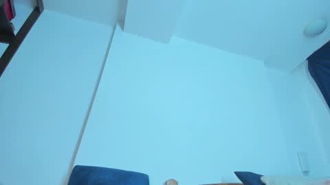Snapshot of emiily15_ chatting on 19, 2, 2025 Emi online show from 19, 2, 2025