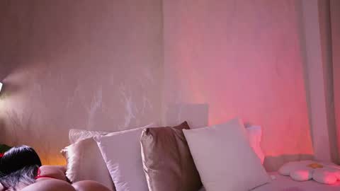    online show from 12, 3, 2025