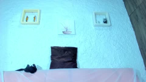 Snapshot of emiily_s chatting on 5, 2, 2025 Emily online show from 5, 2, 2025