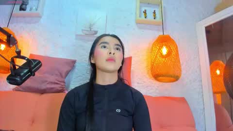 Snapshot of emiily_s chatting on 9, 9, 2025 Emily online show from 9, 9, 2025