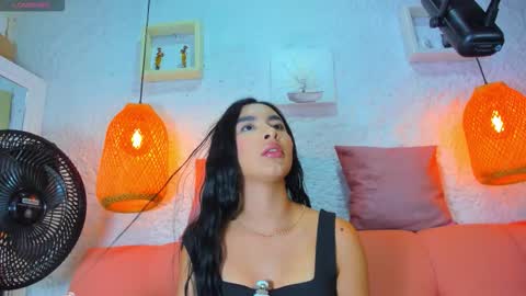 Snapshot of emiily_s chatting on 29, 9, 2025 Emily online show from 29, 9, 2025