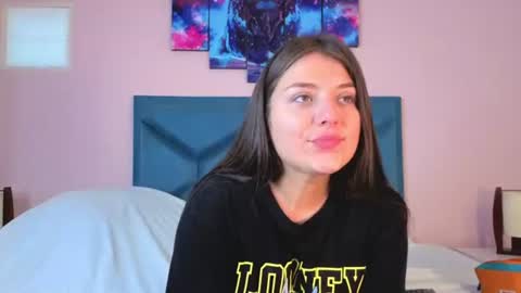 emiilysthone online show from 27, 7, 2026