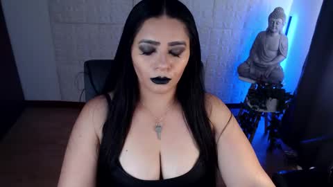 Snapshot of emili_evans_ chatting on 8, 2, 2025 POWERFULL GODDESS EMILI online show from 8, 2, 2025