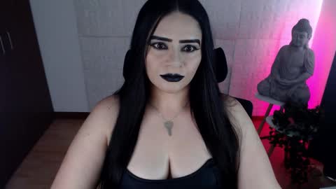 Snapshot of emili_evans_ chatting on 19, 9, 2025 POWERFULL GODDESS EMILI online show from 19, 9, 2025