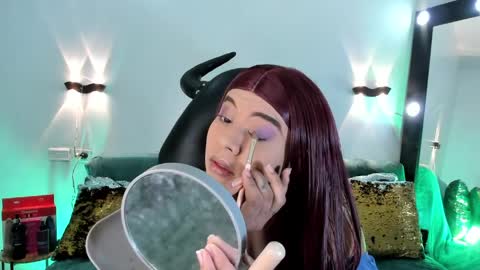 Emili roux online show from 31, 3, 2026