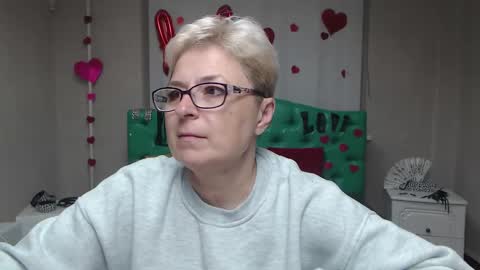 EmiliaGree online show from 5, 10, 2025