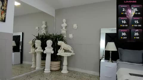 Snapshot of emilio_brandon chatting on 2, 12, 2025 Emilio online show from 2, 12, 2025