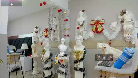 Snapshot of emilio_brandon chatting on 5, 12, 2025 Emilio online show from 5, 12, 2025