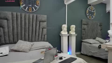 Snapshot of emilio_brandon chatting on 10, 2, 2026 Emilio online show from 10, 2, 2026