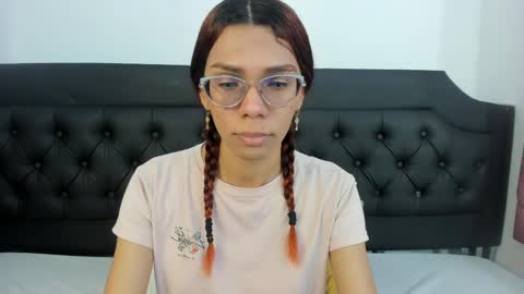 emilirosee online show from 9, 4, 2026