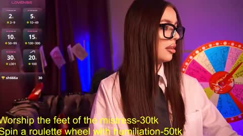 Snapshot of emiliyaroude chatting on 4, 10, 2025 Emiliya online show from 4, 10, 2025