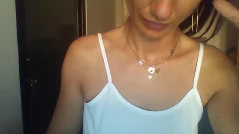 Snapshot of emilly_anne chatting on 1, 6, 2026 Annita online show from 1, 6, 2026