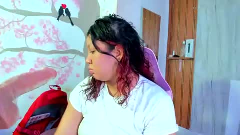 Snapshot of emilly_coper18 chatting on 23, 6, 2026 emily online show from 23, 6, 2026