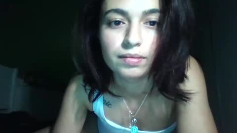 Snapshot of emilly_daniel chatting on 8, 1, 2025 Emilly and Daniel online show from 8, 1, 2025