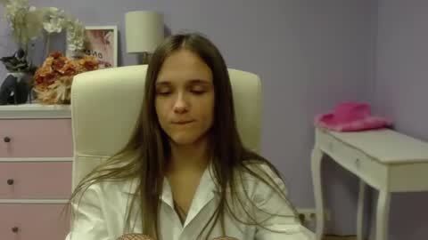 Emilly online show from 23, 1, 2025