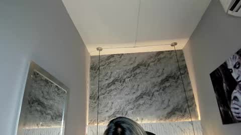 emilly_mell online show from 17, 10, 2025