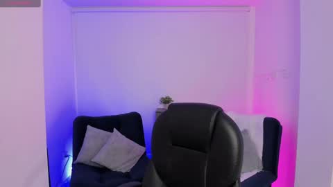 Emily online show from 23, 9, 2025