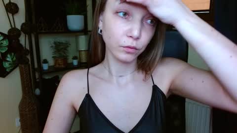 Emilly online show from 12, 3, 2026