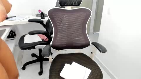 Emilly  online show from 27, 2, 2025