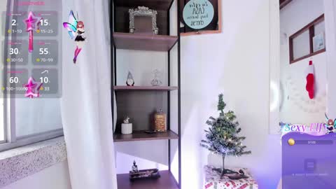 Snapshot of emillygonzalez chatting on 18, 12, 2024 .  . online show from 18, 12, 2024