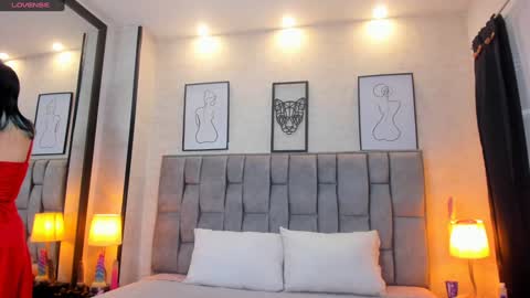 Emily online show from 17, 12, 2024