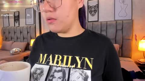 Emily online show from 6, 3, 2025