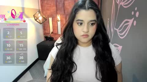 EMILY FOX online show from 26, 9, 2025