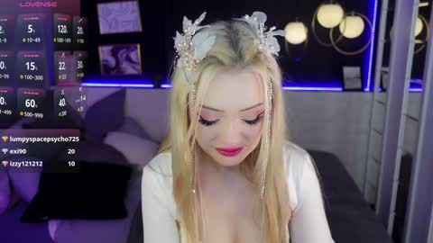 Emily online show from 21, 12, 2024