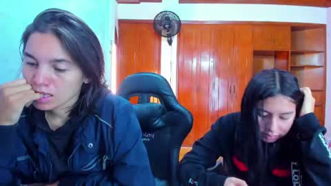 Snapshot of emily_and_soffy chatting on 16, 7, 2026 Emily and Soffy online show from 16, 7, 2026