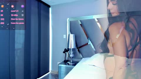 emily_bae online show from 28, 1, 2025