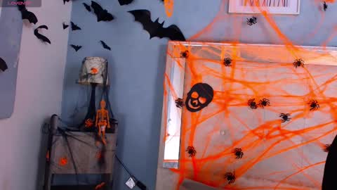 emily_castillo1_ online show from 26, 10, 2025