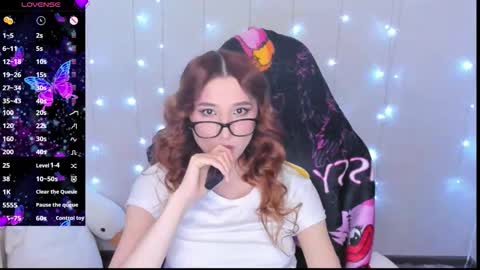 Snapshot of emily_cline chatting on 6, 11, 2025 emily_cline online show from 6, 11, 2025