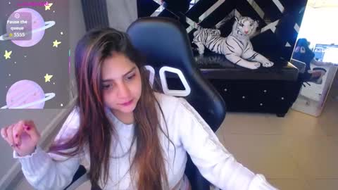 emily_cooper_t online show from 19, 9, 2025