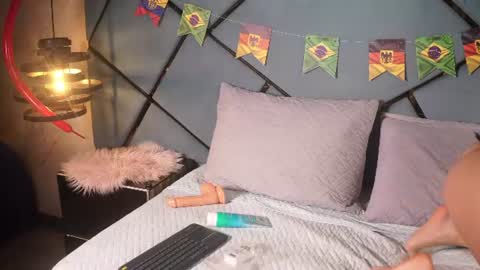 Snapshot of emily_greco chatting on 19, 6, 2026 emily_greco online show from 19, 6, 2026