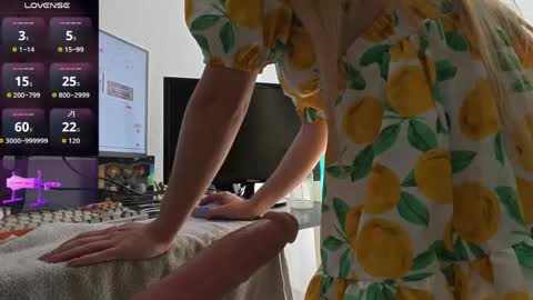 Snapshot of emily_jayreal chatting on 21, 5, 2026 Emily online show from 21, 5, 2026