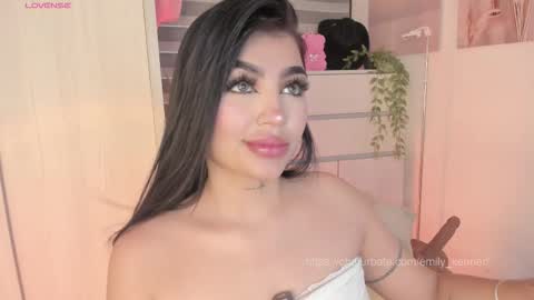 EmilyKenner  Independent model  online show from 10, 3, 2026