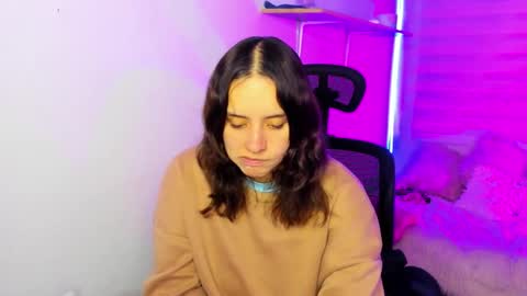 emily_lindey online show from 20, 11, 2025