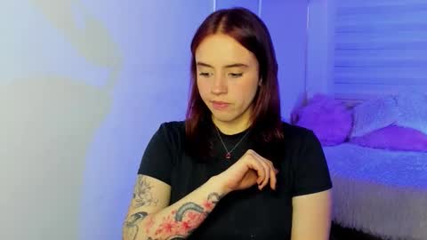 emily_lindey online show from 17, 12, 2025