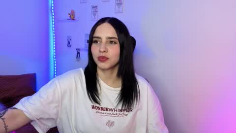 Snapshot of emily_lindey_ chatting on 10, 2, 2026 Emily Lindey online show from 10, 2, 2026