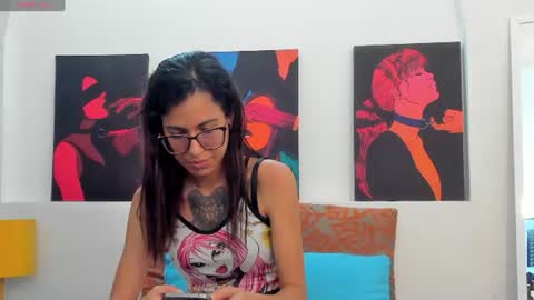 Snapshot of emily_loperaa chatting on 1, 7, 2026 Emily online show from 1, 7, 2026