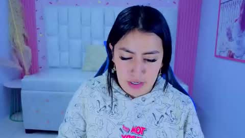 Snapshot of emily_mills_s chatting on 30, 11, 2025 Emily online show from 30, 11, 2025