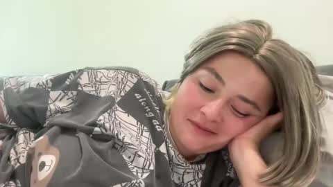 Snapshot of emily_morning_dew chatting on 8, 7, 2026 emily_morning_dew online show from 8, 7, 2026