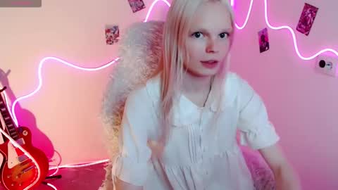 Lia online show from 10, 9, 2025