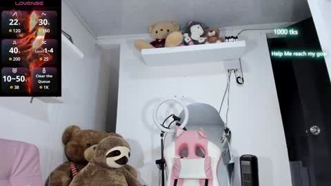 Snapshot of emily_palmeer chatting on 18, 1, 2025 emily_palmeer online show from 18, 1, 2025