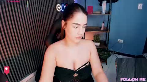 Emily  online show from 26, 6, 2026