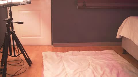 Emily online show from 7, 4, 2026