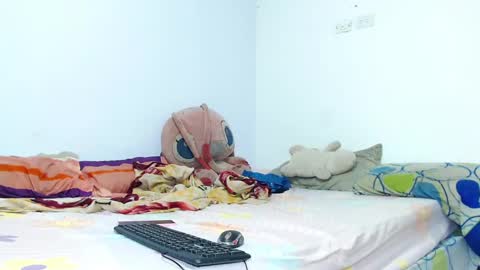 Snapshot of emily_rousxxx chatting on 13, 9, 2025 Emily IGEmmily Baussa online show from 13, 9, 2025